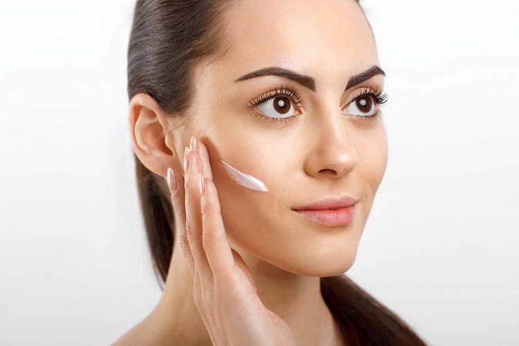 2025 Beauty Shift: Why Less Is Truly More